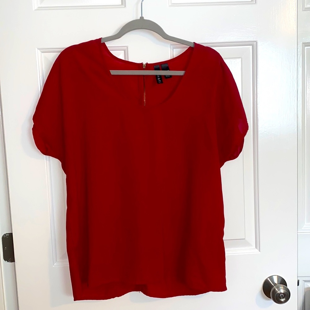 Red light weight blouse with back zipper detail